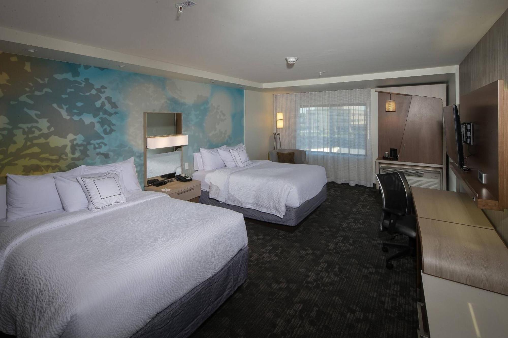 Courtyard Bay City Ngoại thất bức ảnh